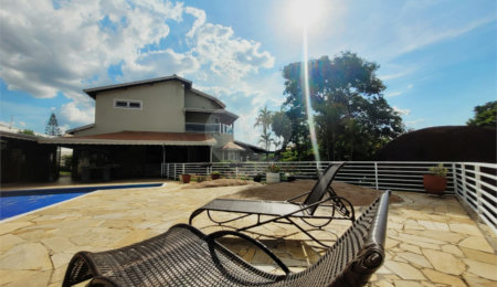 Casa à venda com 4 quartos, sendo 3 suítes, no condomínio Acmti - Colinas do Mosteiro, Terras de Itaici e Recanto dos Pássaros, Indaiatuba - SP