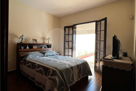 Sobrado à venda com 3 quartos, sendo 2 suítes,  em Alto Ipiranga, Mogi das Cruzes, SP