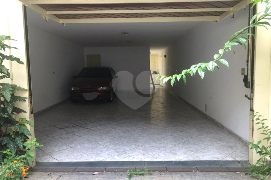 Sobrado à venda com 4 quartos, sendo 1 suíte, em Santana, São Paulo, SP