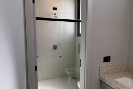 Casa à venda com 4 quartos, sendo 2 suítes, no condomínio Residencial Damha Belvedere, Presidente Prudente - SP
