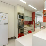 Apartamento à venda com 3 quartos, sendo 1 suíte, em Itaim Bibi, São Paulo, SP