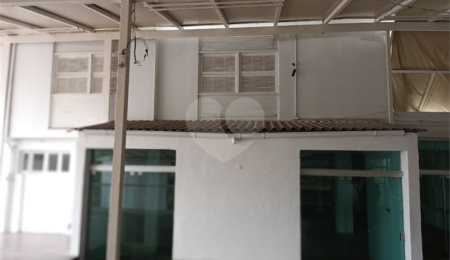 Casa à venda ou para alugar com 6 quartos, sendo 4 suítes,  em JARDIM GUEDALA, São Paulo, SP