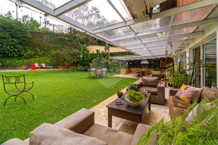 Casa à venda com 5 suítes em Jardim Morumbi, São Paulo, SP