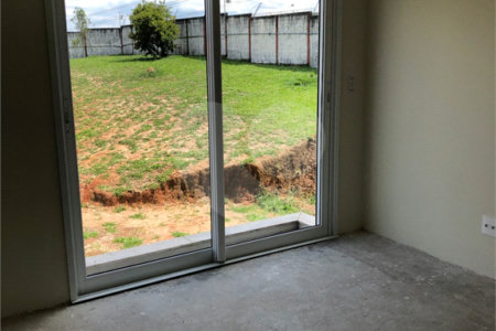 Casa à venda no condomínio Aruã, Mogi das Cruzes - SP