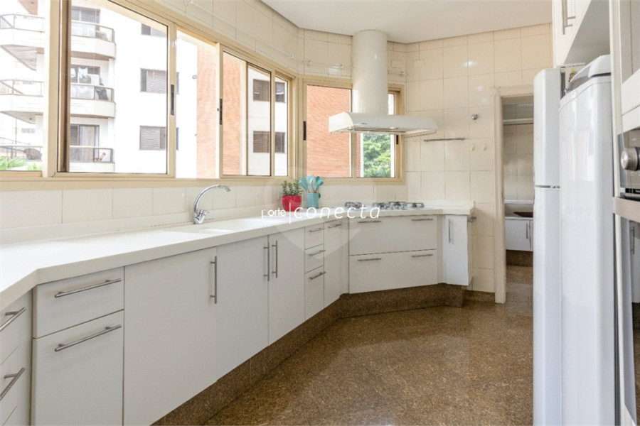 Apartamento à venda com 4 quartos, sendo 3 suítes, em Tatuapé, São Paulo, SP
