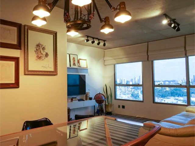 Apartamento à venda com 2 quartos, sendo 1 suíte,  em Vila Leopoldina, São Paulo, SP