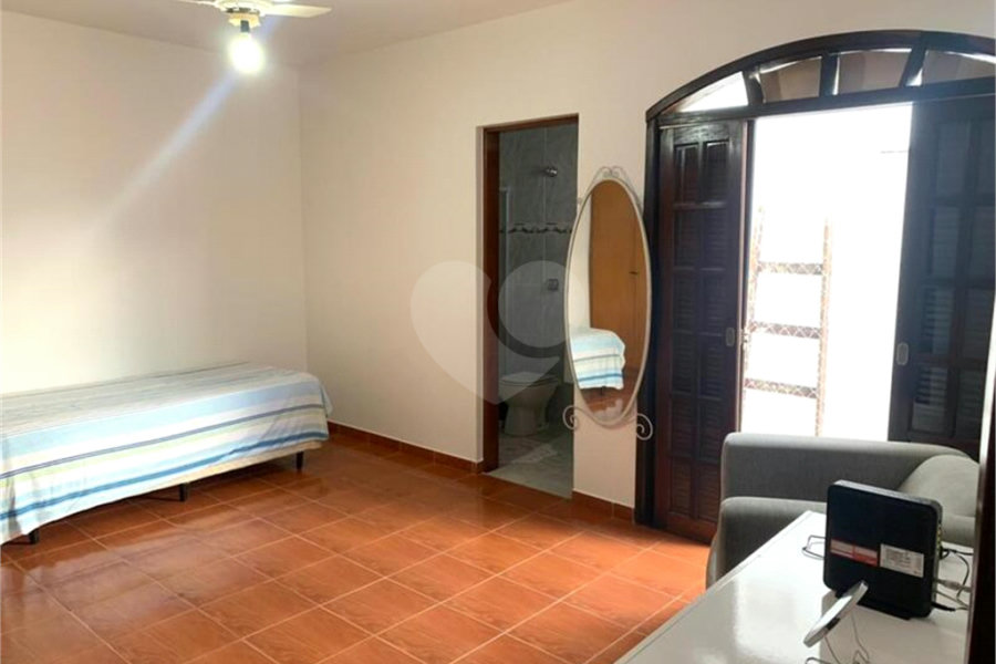 Sobrado à venda com 3 quartos, sendo 1 suíte, em Vila Nova Cachoeirinha, São Paulo, SP