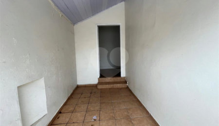 Casa à venda com 2 quartos no Centro, Itapetininga, SP