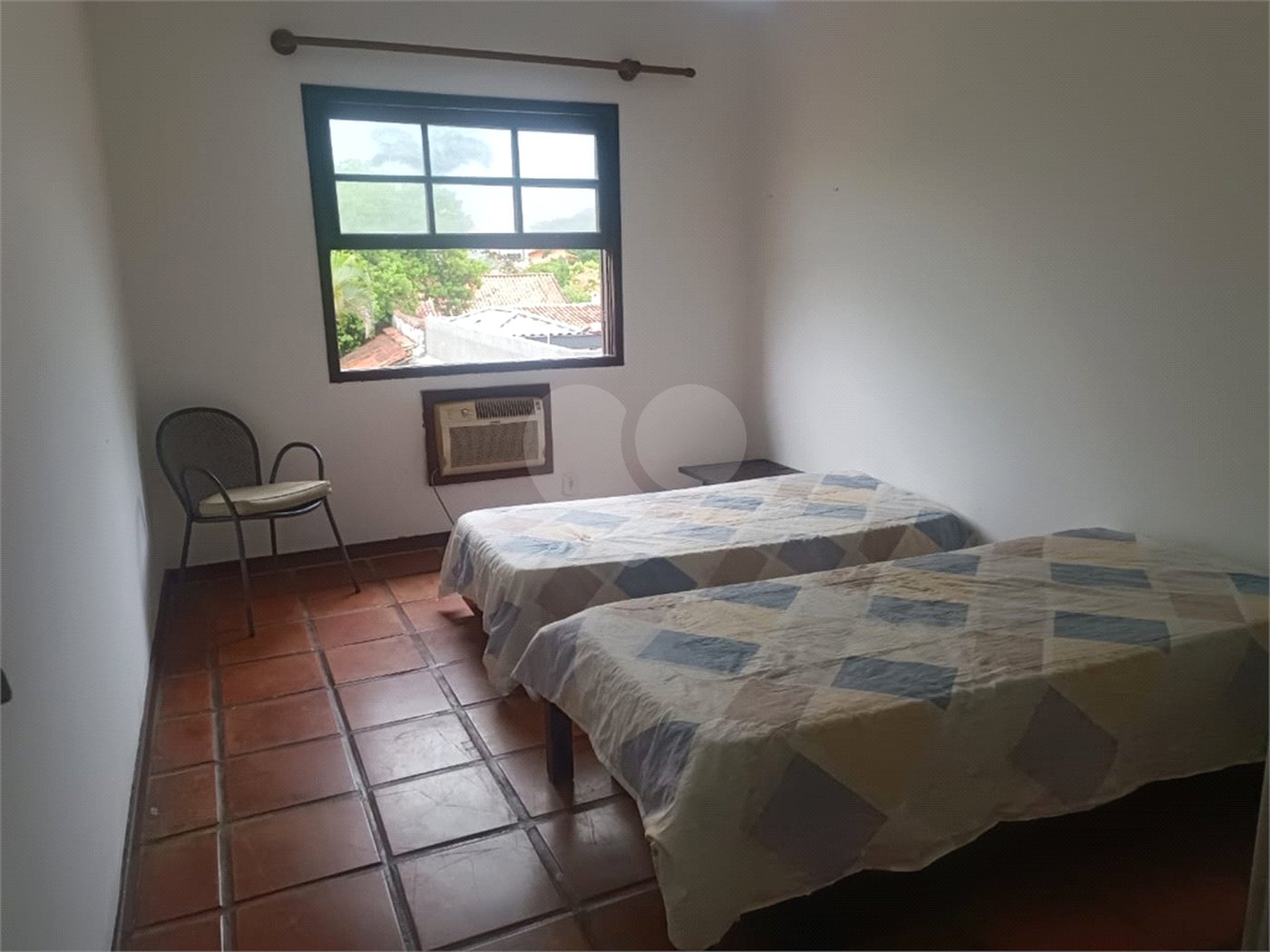 Casa em condomínio à venda ou para alugar com 2 quartos, sendo 1 suíte,  em Geribá, Armação dos Búzios, RJ