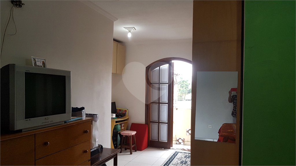 Sobrado à venda com 2 suítes em Tremembé, São Paulo, SP