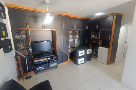 Cobertura à venda com 3 quartos, sendo 1 suíte, em Tijuca, Rio de Janeiro, RJ