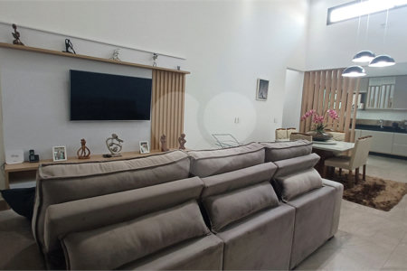 Casa à venda com 3 quartos, sendo 1 suíte, em Parque Ibiti Reserva, Sorocaba, SP