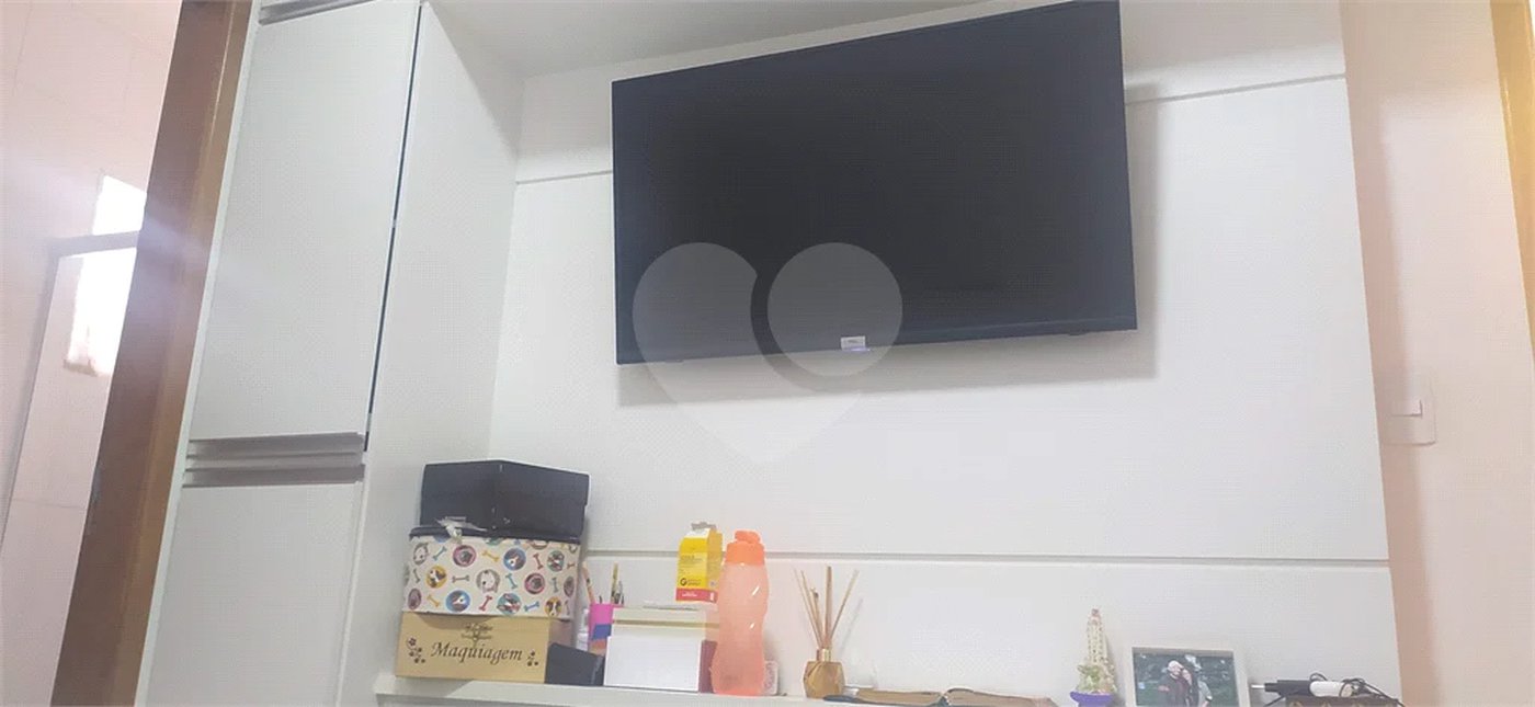 Casa à venda com 2 suítes no condomínio Residencial Veneza, São Paulo - SP