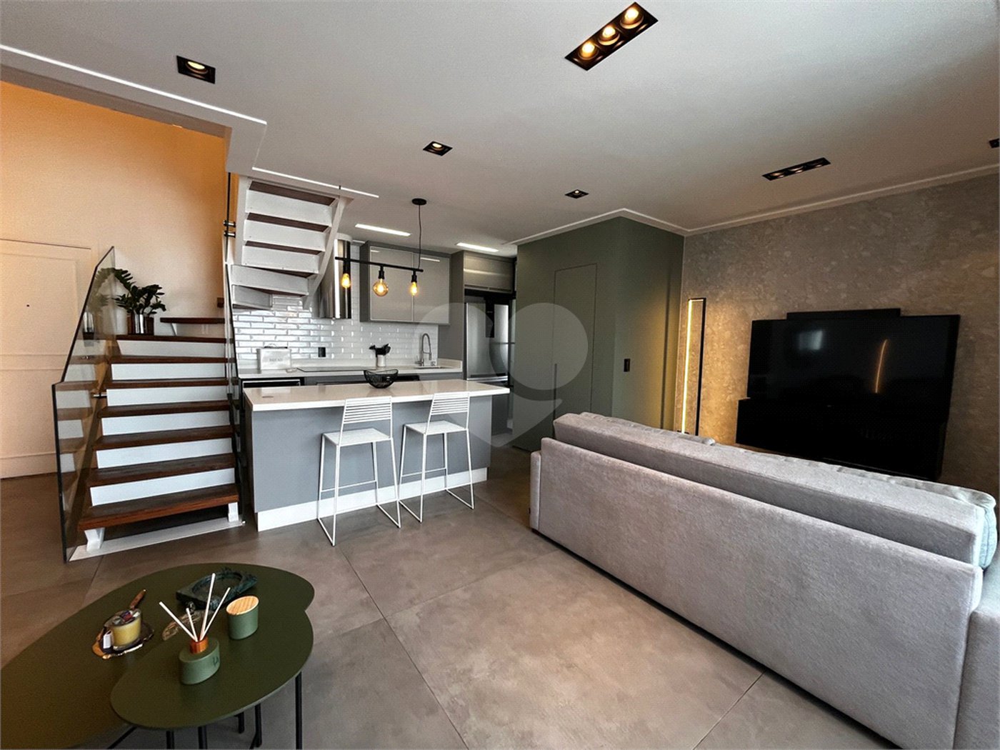 Apartamento à venda com 2 quartos, sendo 1 suíte, em Santa Teresinha, São Paulo, SP
