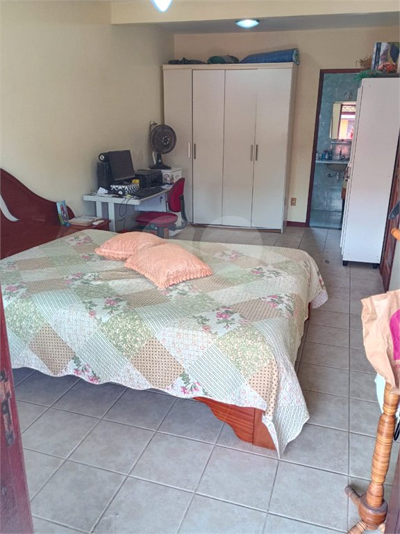 Casa à venda com 3 quartos, sendo 1 suíte, em Boqueirão, Saquarema, RJ