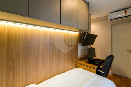 Apartamento à venda com 1 suíte em Vila Suzana, São Paulo, SP