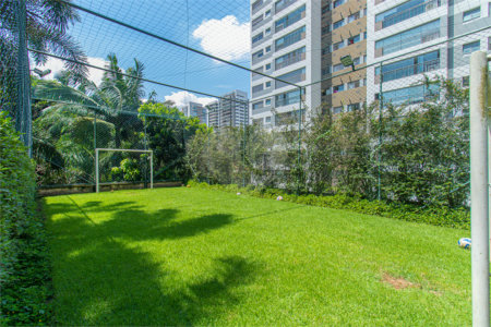 Apartamento à venda com 3 suítes em Chácara Flora, São Paulo, SP