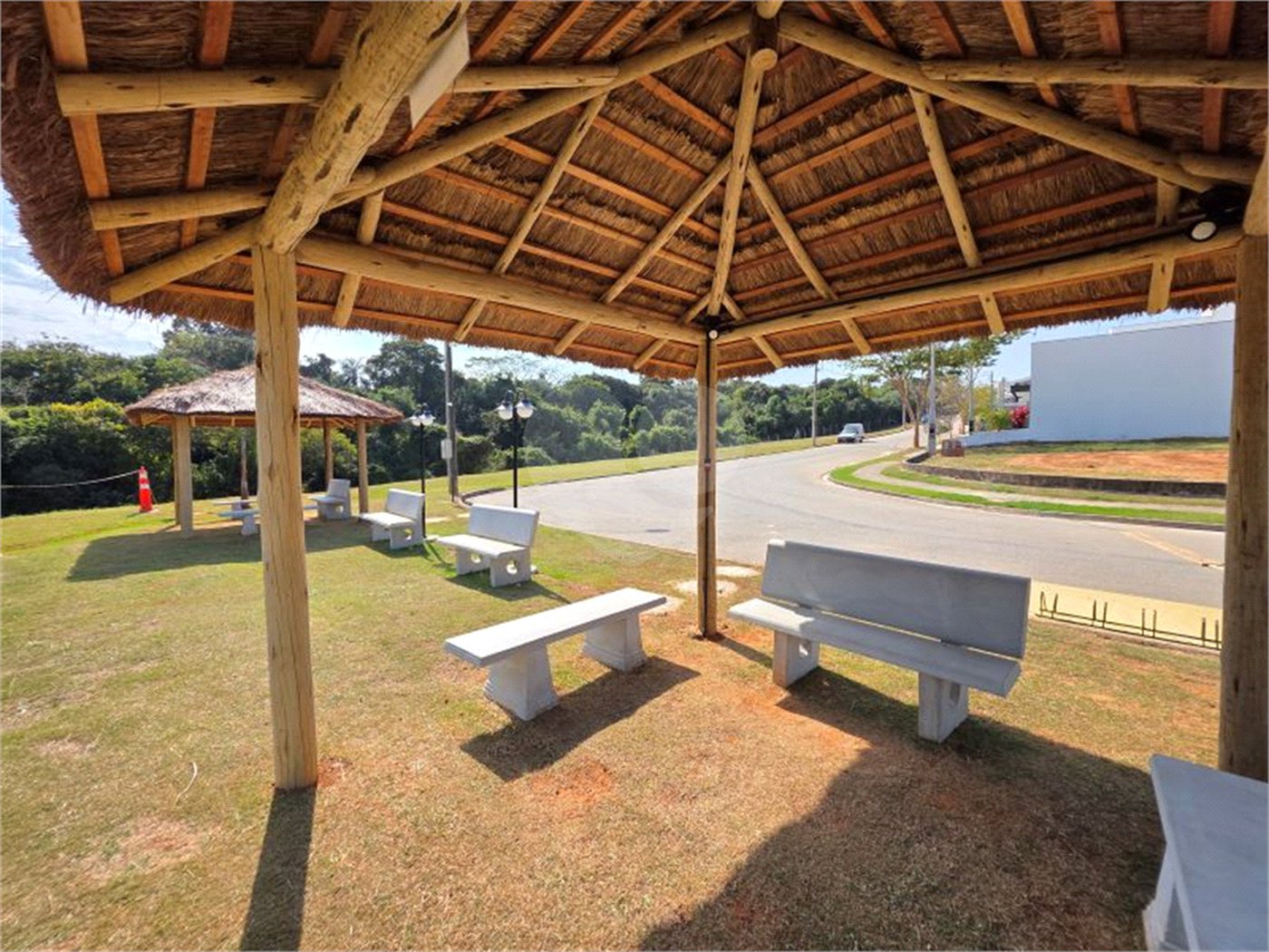 Casa à venda com 3 quartos, sendo 1 suíte,  no condomínio Jardim Residencial Villagio Ipanema I, Sorocaba - SP