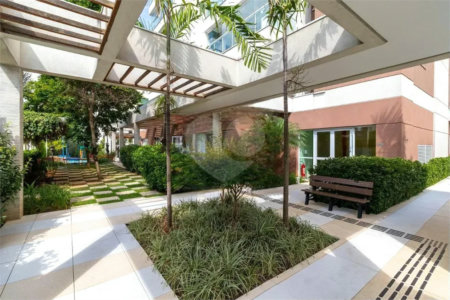 Apartamento à venda com 2 quartos, sendo 1 suíte, em Santa Teresinha, São Paulo, SP