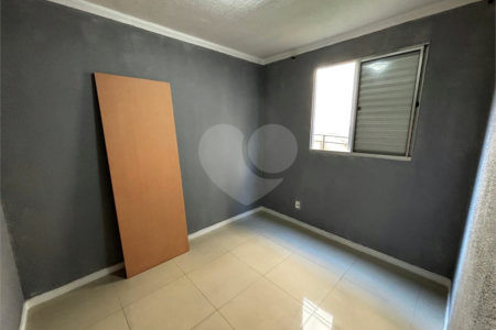 Apartamento à venda com 2 quartos em Olaria, Salto, SP