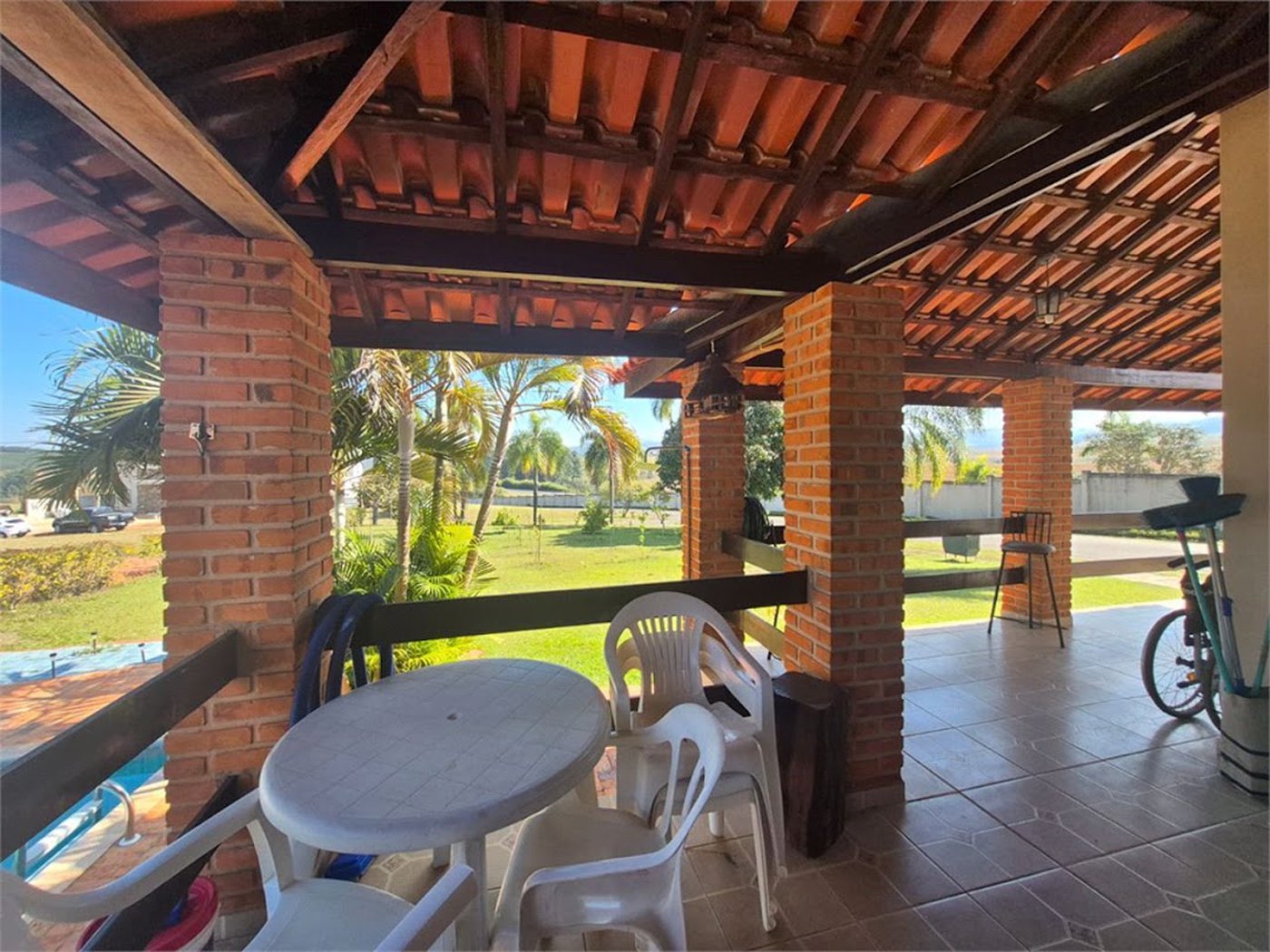 Chácara com 3 dormitórios à venda, 1200 m² por R$ 870.000,00 - Condomínio Ninho Verde II - Pardinho/SP
