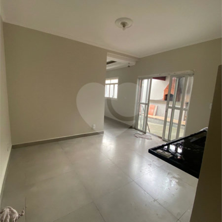 Casa à venda com 3 quartos, sendo 1 suíte,  em Jardim Soberano, Salto, SP