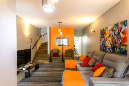 Casa à venda com 3 quartos, sendo 1 suíte, em Vila Cordeiro, São Paulo, SP