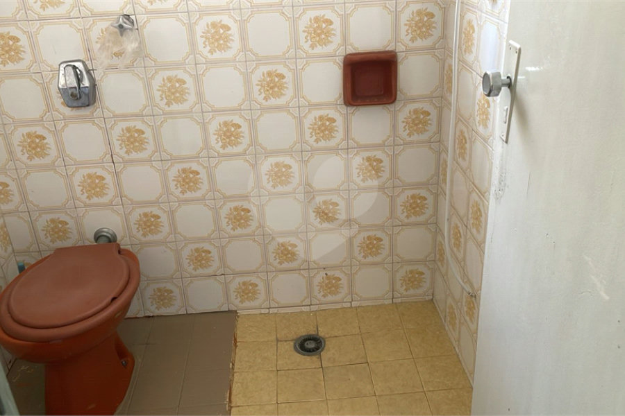 Casa Térrea à venda com 5 quartos em Parque Vitória, São Paulo, SP