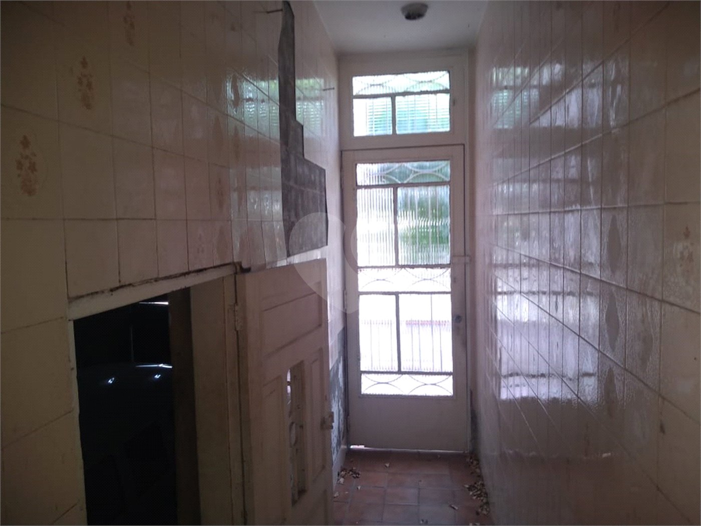 Sobrado à venda com 3 quartos em Vila Nivi, São Paulo, SP