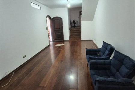 Sobrado à venda com 3 quartos, sendo 1 suíte, em Vila São Francisco, São Paulo, SP