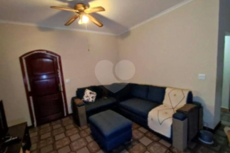 Sobrado à venda com 3 quartos, sendo 1 suíte, em Chácara Belenzinho, São Paulo, SP