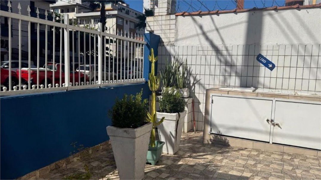 Apartamento Residencial à venda, Vila Guilhermina, Praia Grande - AP0381.