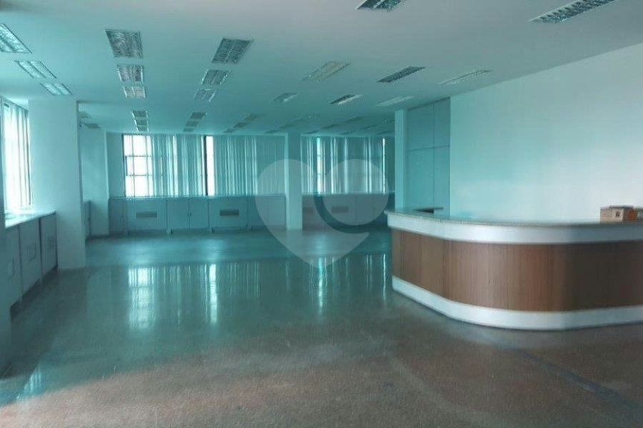 Prédio à venda em Santana, São Paulo, SP