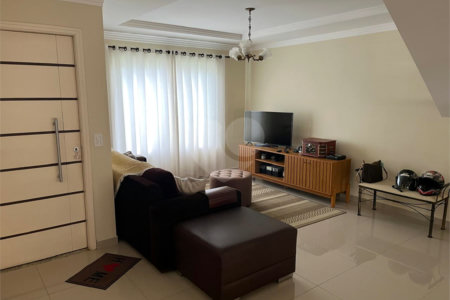 Casa à venda com 3 quartos, sendo 1 suíte, no condomínio Lago da Serra, Araçoiaba da Serra - SP