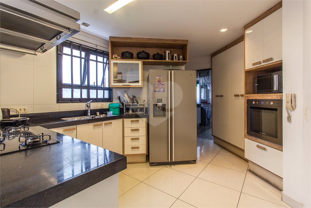 Apartamento à venda com 4 quartos, sendo 2 suítes,  em Vila Mariana, São Paulo, SP