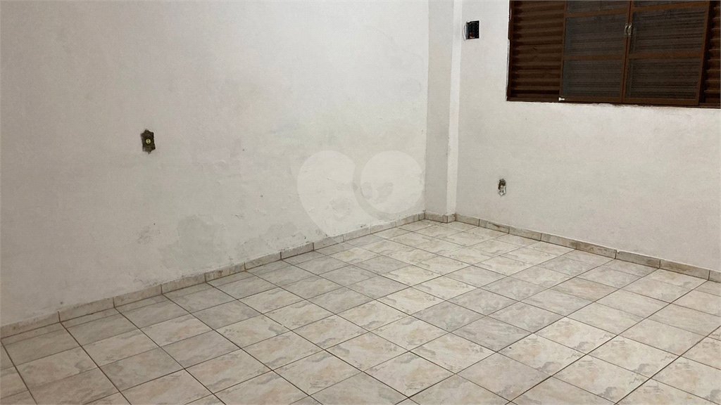 Casa Térrea à venda com 5 quartos, sendo 2 suítes, em Vila Trujillo, Sorocaba, SP