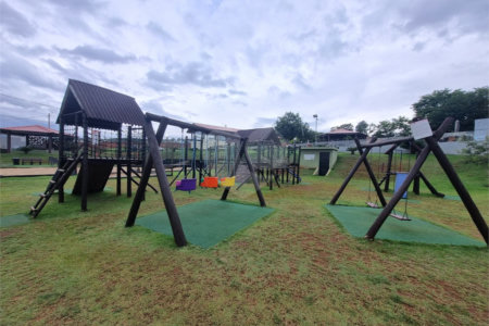 Casa à venda com 3 quartos, sendo 1 suíte,  no condomínio Reserva Ipanema I, Sorocaba - SP