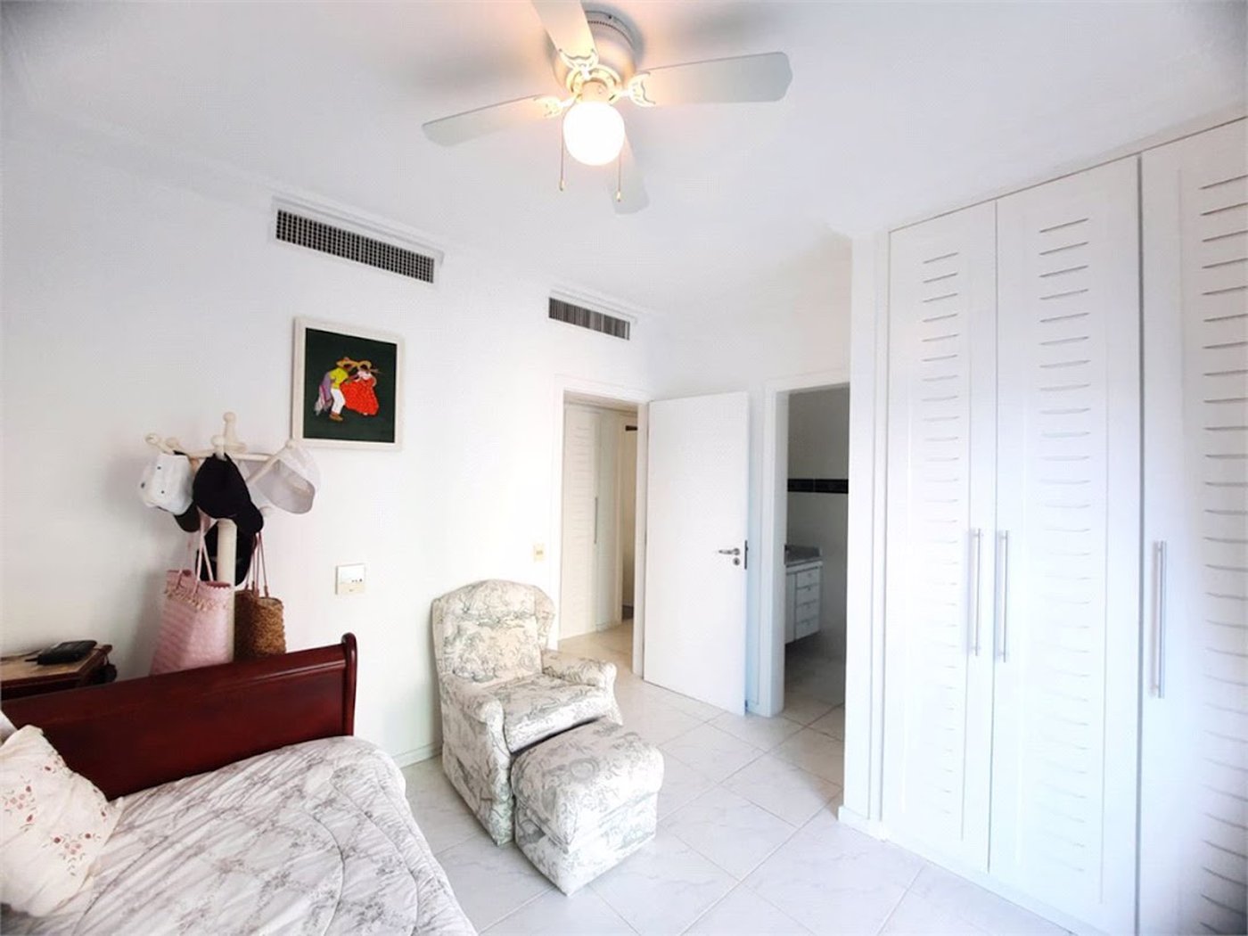 Apartamento com 3 dormitórios à venda, 179 m² por R$ 3.800.000,00 - Pitangueiras - Guarujá/SP