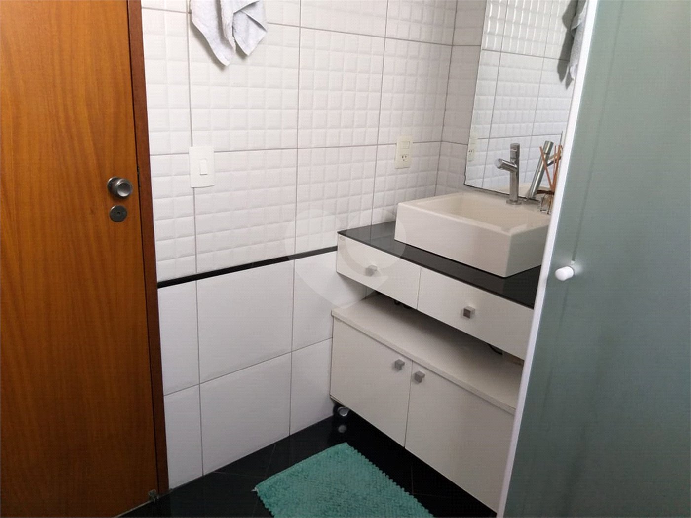 Apartamento à venda com 2 quartos em Vila Erna, São Paulo, SP