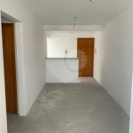 Apartamento à venda com 2 quartos, sendo 1 suíte, em Vila Galvão, Guarulhos, SP
