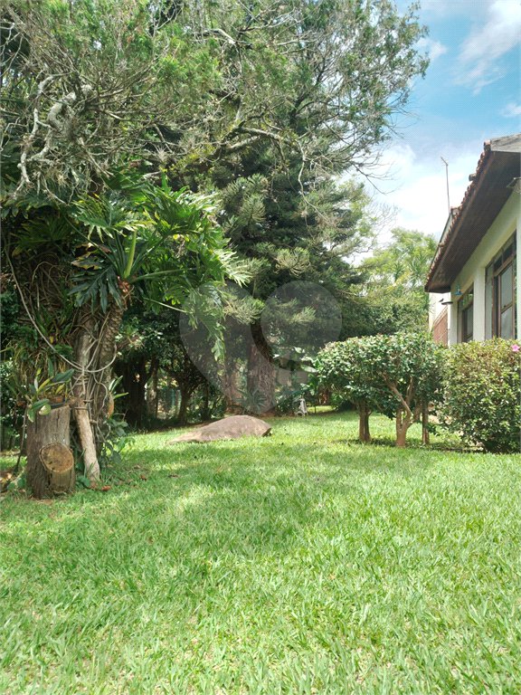 Casa à venda com 3 quartos, sendo 2 suítes, em Vila Santista, Atibaia, SP