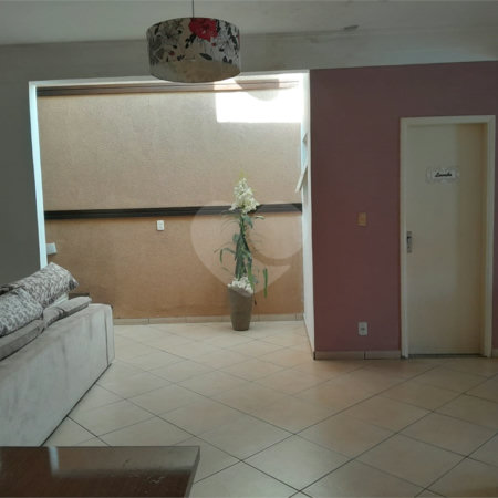 Casa à venda com 4 quartos, sendo 3 suítes, em Boa Esperança, Cuiabá, MT