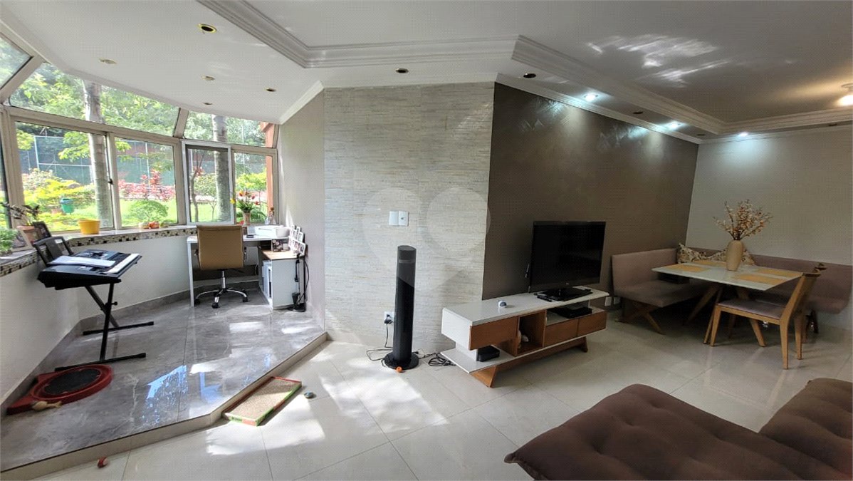 Apartamento à venda com 3 quartos em Jardim Marajoara, São Paulo, SP