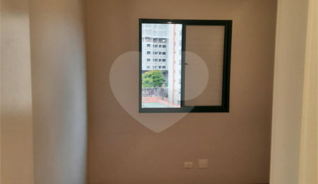 Apartamento à venda com 2 quartos, sendo 1 suíte, em Vila Erna, São Paulo, SP