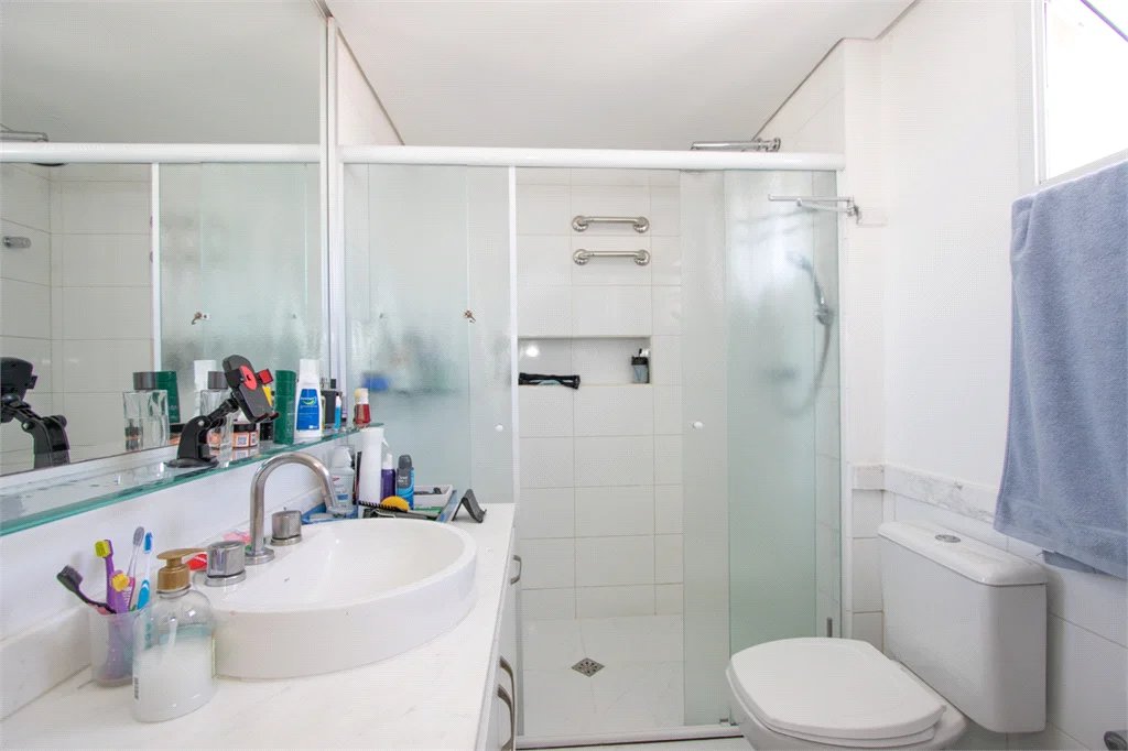 Apartamento à venda com 4 quartos, sendo 3 suítes,  em Vila Romana, São Paulo, SP