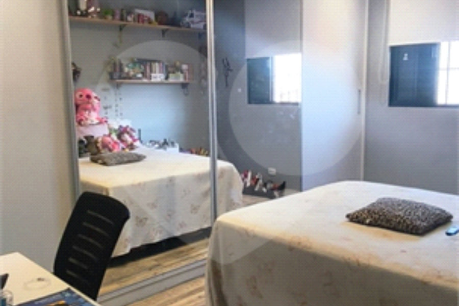 Sobrado à venda com 3 quartos, sendo 1 suíte, em Vila Prudente, São Paulo, SP