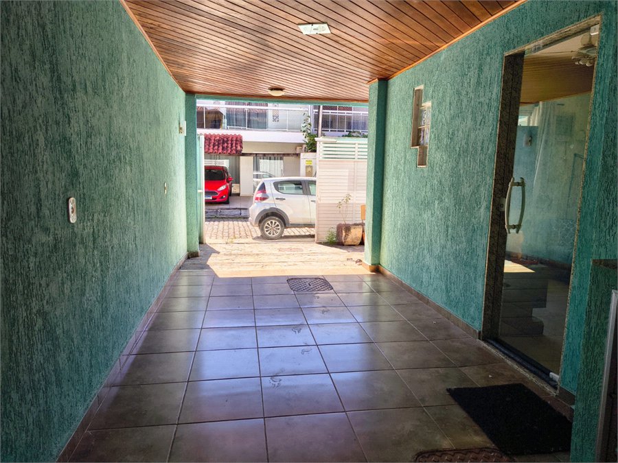 Casa à venda com 3 quartos, sendo 1 suíte, em Campo Grande, Rio de Janeiro, RJ