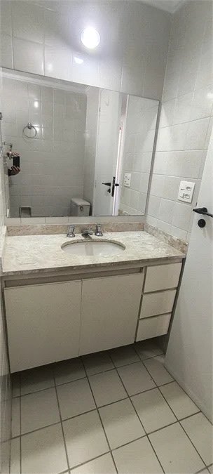 Apartamento à venda com 3 quartos, sendo 1 suíte, em Pinheiros, São Paulo, SP
