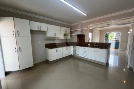 Casa à venda com 2 quartos em Jardim Itália, Itapetininga, SP