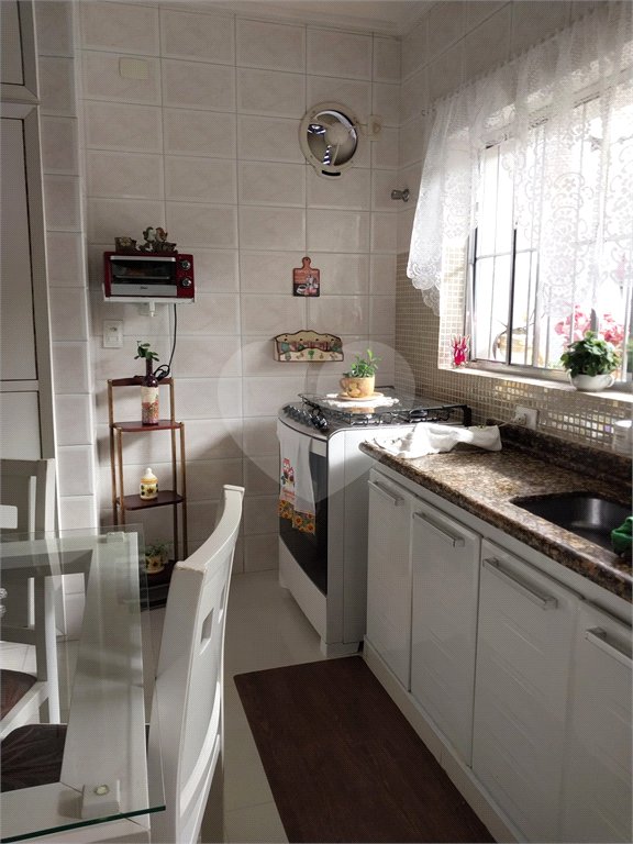 Casa à venda com 3 quartos, sendo 2 suítes, em Siciliano, São Paulo, SP